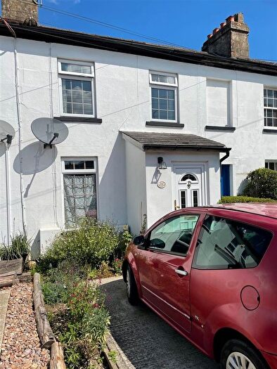 2 Bedroom Terraced House To Rent In Staplehurst, Kent, TN12