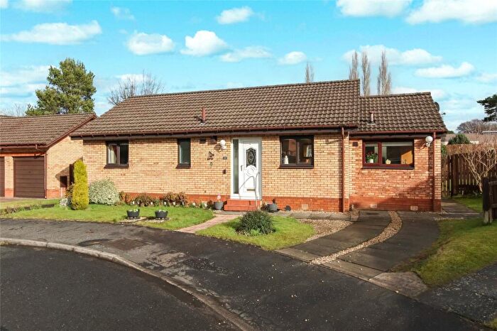 2 Bedroom Bungalow For Sale In Broughton Place, Hamilton, South Lanarkshire, ML3