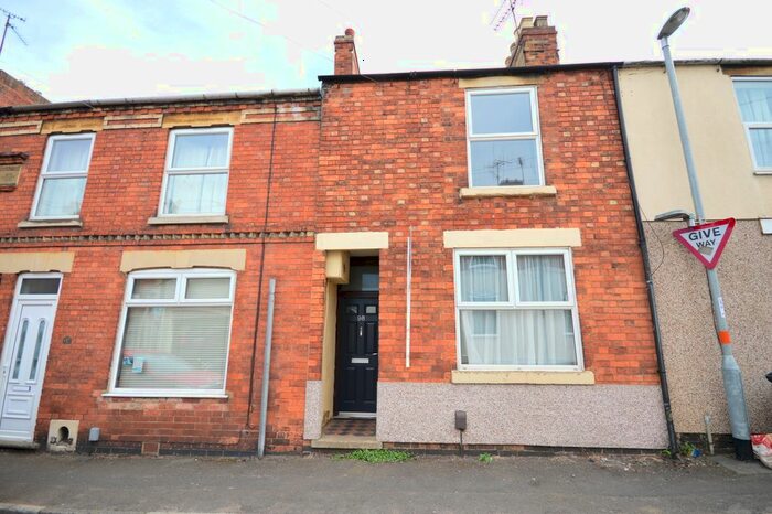 3 Bedroom Property To Rent In King Street, Kettering, NN16