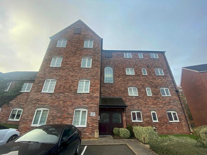 2 Bedroom Flat To Rent In Mitton Court, The Dell, Stourport On Severn, DY13