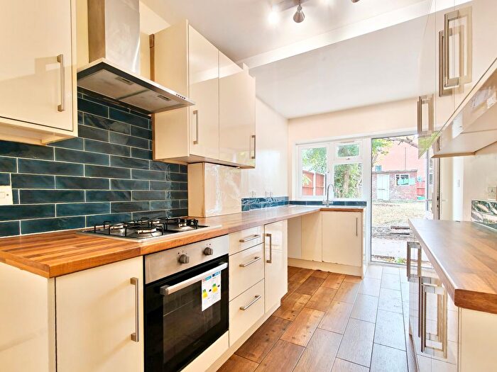 3 Bedroom Semi-Detached House To Rent In Goosemoor Lane, Birmingham, B23