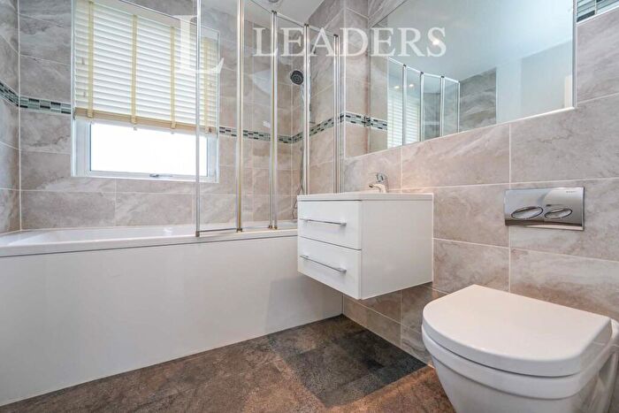 2 Bedroom Apartment To Rent In River Court, Millbrook Street, Cheltenham, GL50