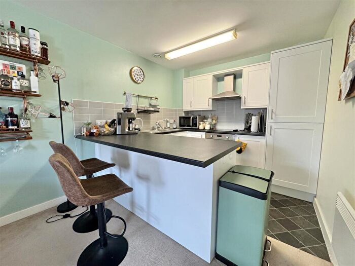 2 Bedroom Apartment For Sale In Bowling Green Lane, Penrith New Squares, Penrith, CA11