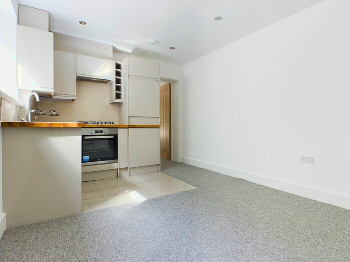 1 Bedroom Flat To Rent In Portland Road, Brighton BN3