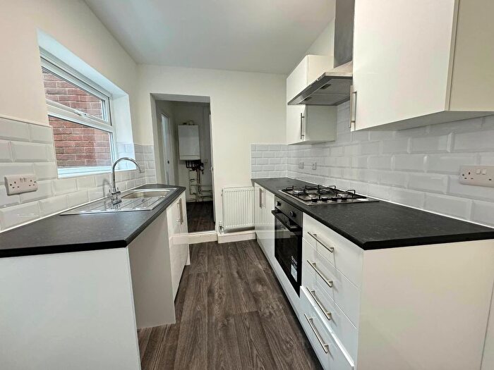 2 Bedroom Flat To Rent In Burn Terrace, Wallsend, NE28