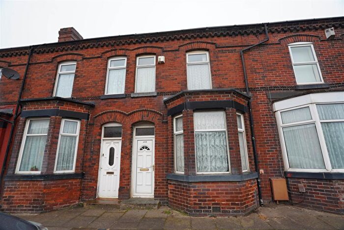 2 Bedroom Terraced House For Sale In Chorley New Road, Horwich, Bolton, BL6