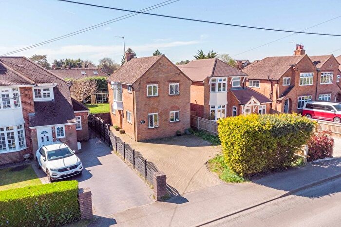 3 Bedroom Detached House For Sale In Penn Road, Hazlemere, HP15