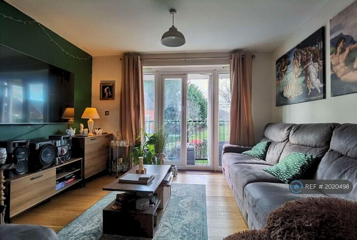 2 Bedroom Flat To Rent In Cirrus Drive, Shinfield, Reading, RG2
