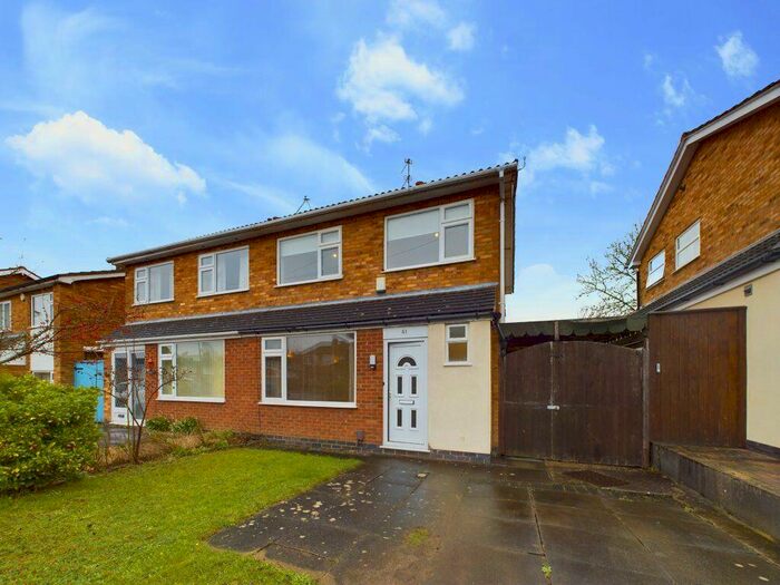 3 Bedroom Semi-Detached House To Rent In Thirlmere Drive, Loughborough, LE11