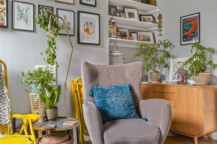 1 Bedroom Apartment To Rent In Anton Street, London, E8