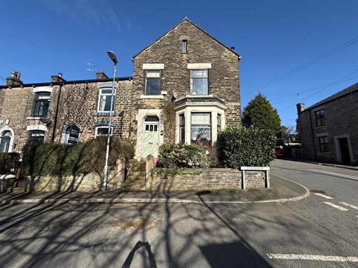 5 Bedroom End Of Terrace House For Sale In Station Street, Springhead, Oldham, OL4