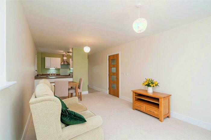 1 Bedroom Flat For Sale In Justice Court, Holt Road, Cromer, Norfolk, NR27