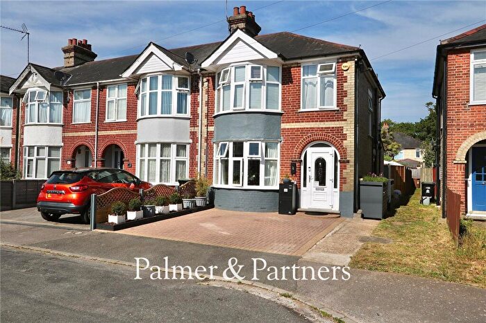 3 Bedroom Semi-Detached House For Sale In Beech Grove, Ipswich, Suffolk, IP3