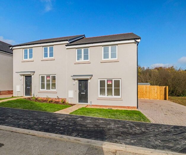 2 Bedroom Semi-Detached House For Sale In , EX22