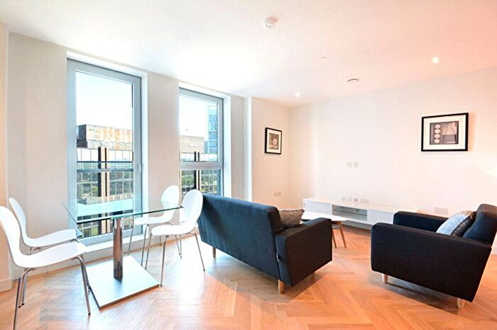 Studio To Rent In Southwark Bridge Road, Elephant And Castle, London, SE1
