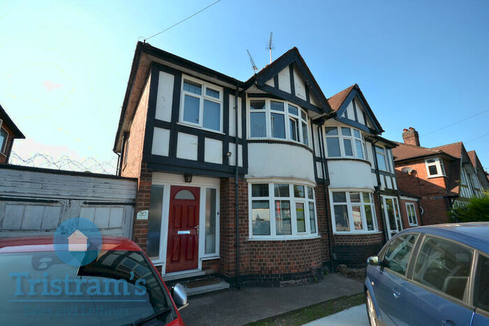 3 Bedroom Semi-Detached House To Rent In Queens Road East, Beeston, NG9