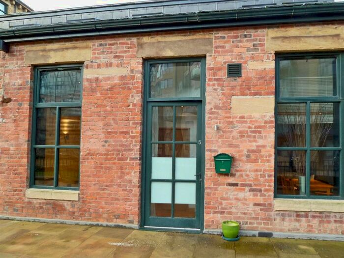 2 Bedroom Flat To Rent In Victoria Mills, Salts Mill Road, Shipley, Bradford, BD17