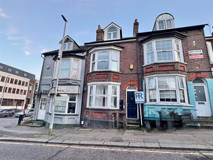 1 Bedroom Flat To Rent In Cardiff Road, Luton, LU1