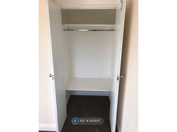 1 Bedroom Terraced House To Rent In Gale Close, Hampton, TW12