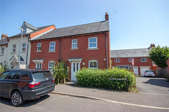 3 Bedroom End Of Terrace House To Rent In Viburnum Road, Hortham Village, Bristol, BS32