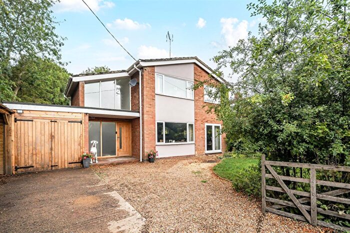 5 Bedroom Detached House For Sale In Sharnbrook Road, Souldrop, MK44