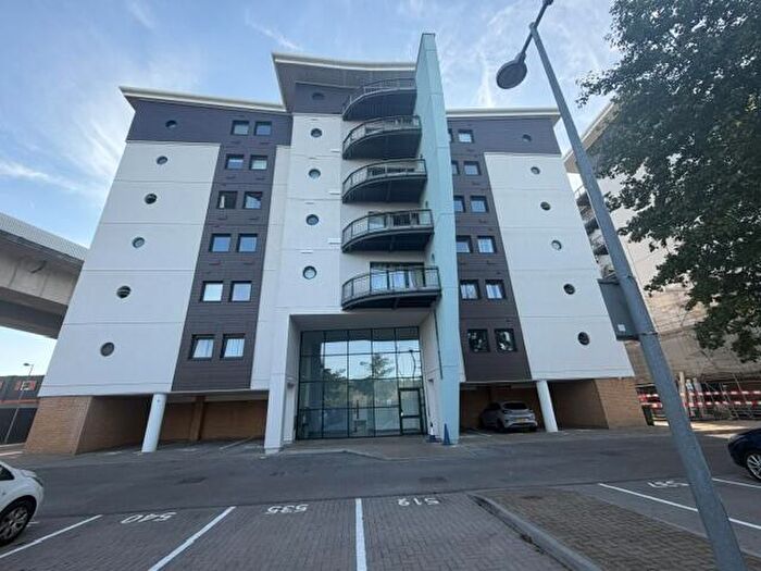 2 Bedroom Apartment To Rent In Victoria Wharf, Watkiss Way, Grangetown, Cardiff, CF11