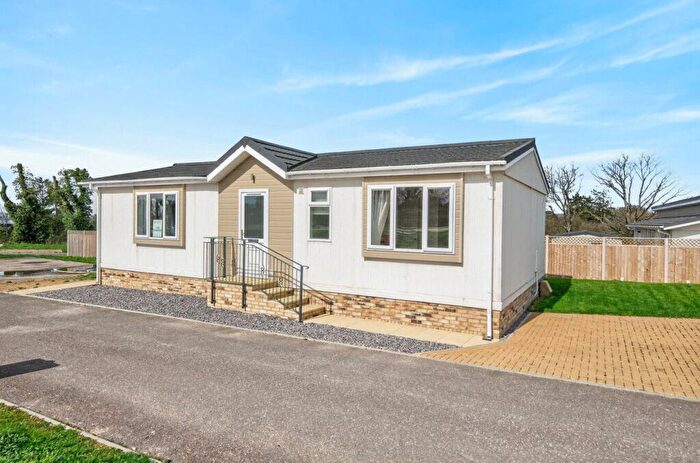 2 Bedroom Park Home For Sale In Sonata, Mulberry Court, Picket Piece, Andover, SP11