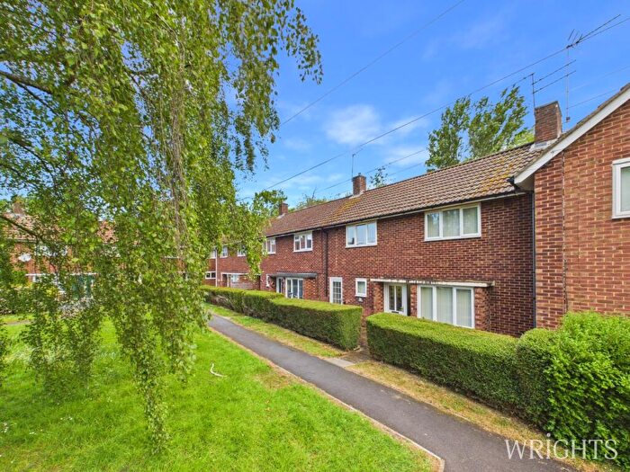 3 Bedroom Terraced House For Sale In Bushey Ley, Welwyn Garden City, AL7