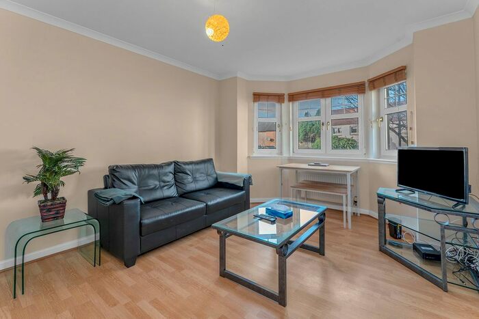 2 Bedroom Flat To Rent In Springfield Street, Leith, Edinburgh, EH6