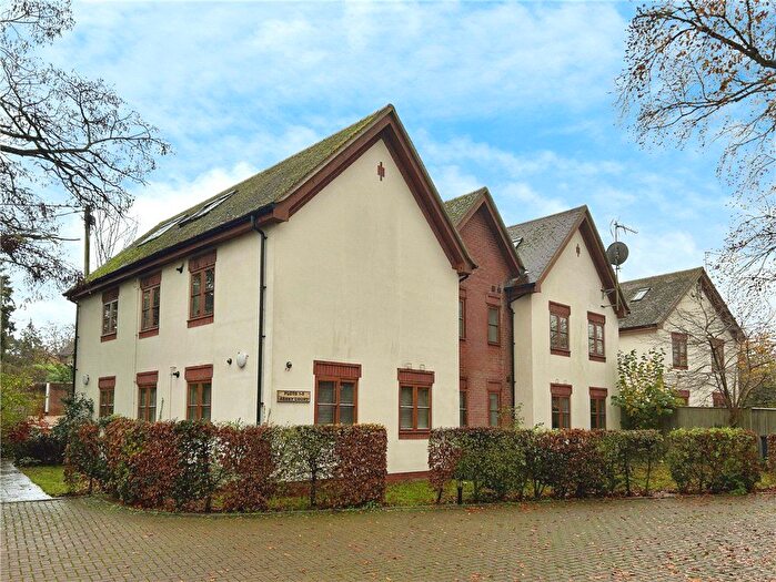 2 Bedroom Flat To Rent In Cupernham Lane, Romsey, Hampshire, SO51