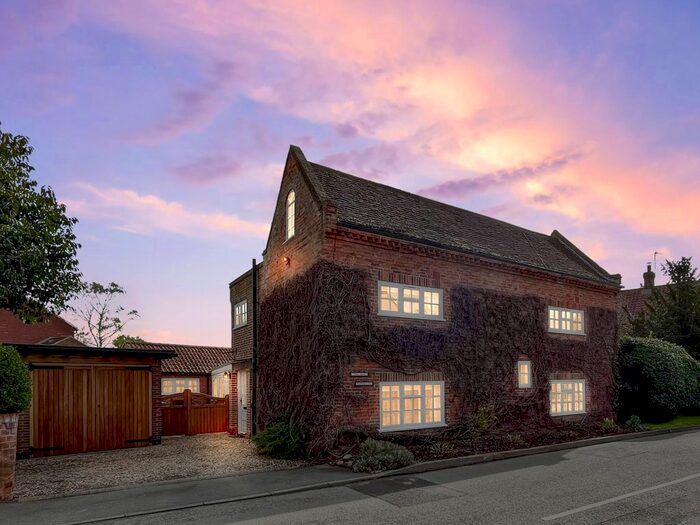 4 Bedroom Farmhouse For Sale In Main Street, Epperstone, Nottingham, NG14