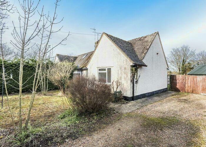 2 Bedroom Detached Bungalow To Rent In Bovewell, Souldern, OX27