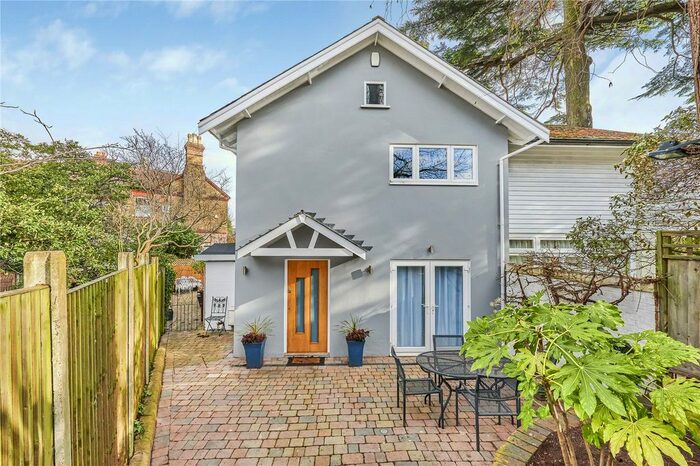 3 Bedroom Detached House To Rent In St. Mary's Road, London, SW19