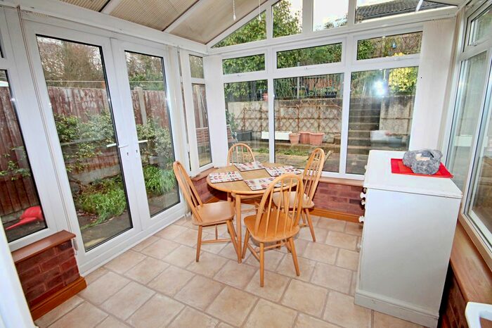 2 Bedroom Bungalow For Sale In Abberley, Wilnecote, Tamworth, Staffordshire B77