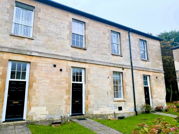 2 Bedroom Terraced House To Rent In Thomas Wyatt Road, Devizes, SN10