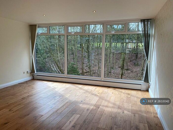 3 Bedroom Terraced House To Rent In Bollin Mews, Prestbury, Macclesfield, SK10