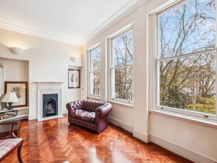 2 Bedroom Flat To Rent In Courtfield Gardens, London, SW5