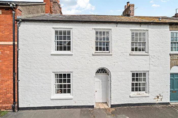 3 Bedroom Terraced House For Sale In South Street, Bridport, DT6
