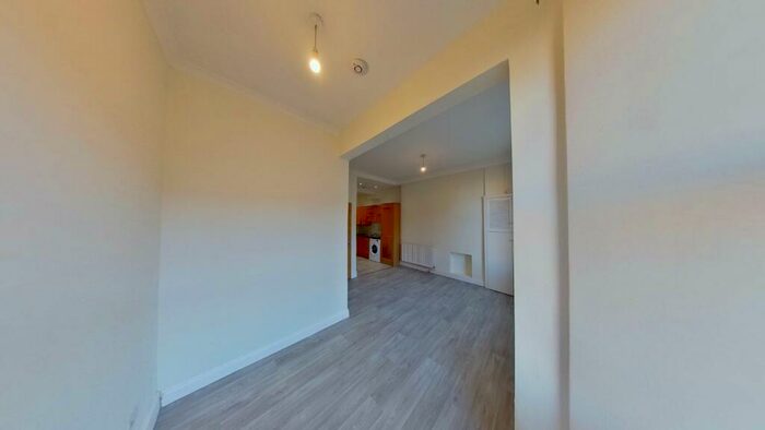 2 Bedroom Flat To Rent In Dalgety Avenue, Meadowbank, Edinburgh, EH7