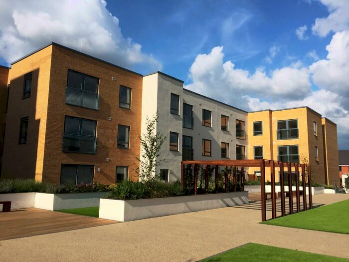 1 Bedroom Flat To Rent In Bedwyn Mews, Reading, Berkshire, RG2