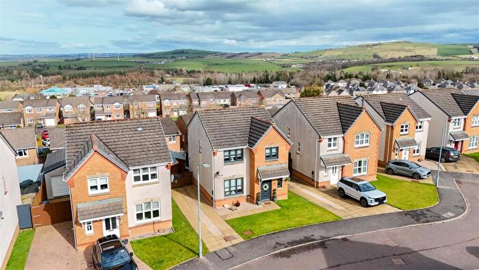 3 Bedroom Detached House For Sale In Gilchrist Walk, Lesmahagow, ML11