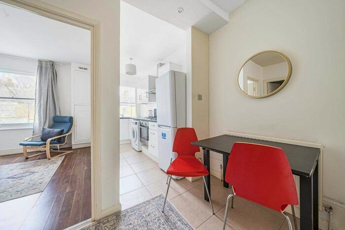 1 Bedroom Flat For Sale In Batoum Gardens, London, W6
