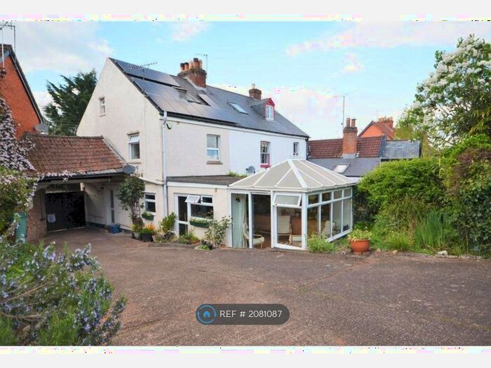 4 Bedroom Semi-Detached House To Rent In Belmont Road, Tiverton, EX16