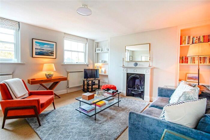 2 Bedroom Apartment To Rent In Highbury Park, London, N5
