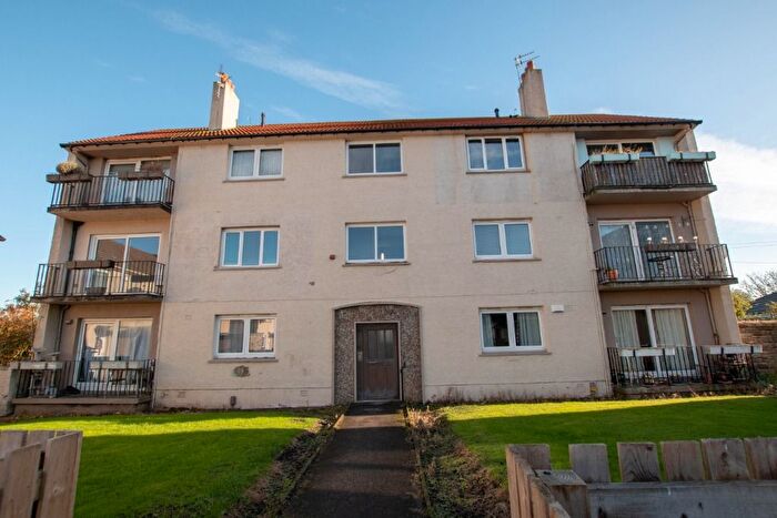 2 Bedroom Flat To Rent In The Bowery, Leslie, KY6