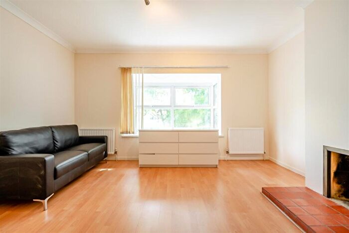 4 Bedroom House To Rent In Ironmongers Place, Mudchute, E14