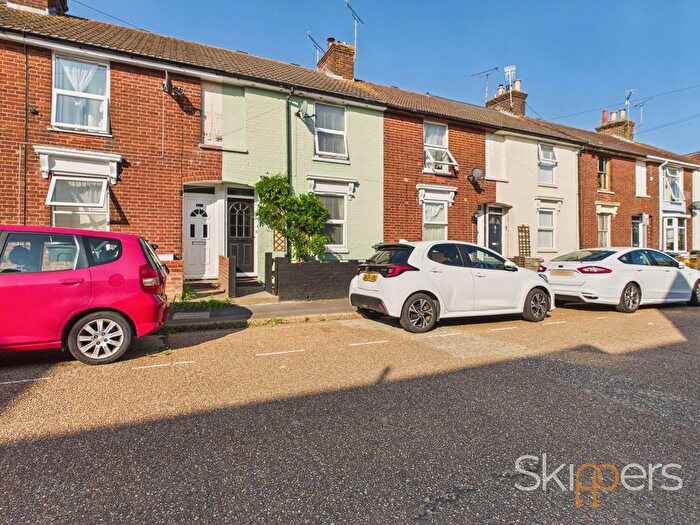 2 Bedroom Terraced House For Sale In Norwood Gardens, Ashford, TN23