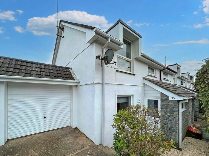 3 Bedroom Terraced House To Rent In Ward Close, Stratton, Bude, EX23