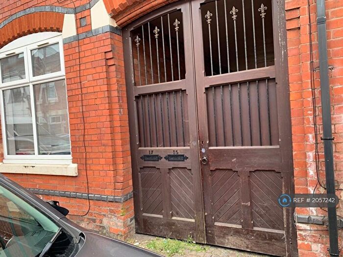 3 Bedroom Terraced House To Rent In Moores Road, Leicester, LE4