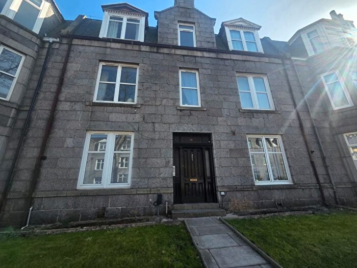 1 Bedroom Flat To Rent In Union Grove, City Centre, Aberdeen, AB10
